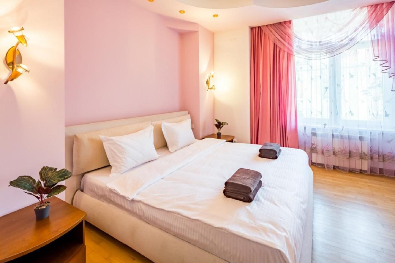 Alfa Apartments Ivana Franka Lviv Eksteriør billede