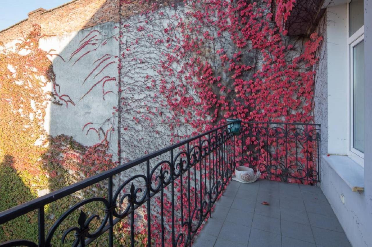 Alfa Apartments Ivana Franka Lviv Eksteriør billede